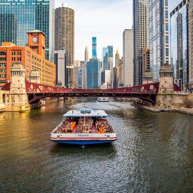 Chicago River 75-Minute Architecture Cruise From Navy Pier