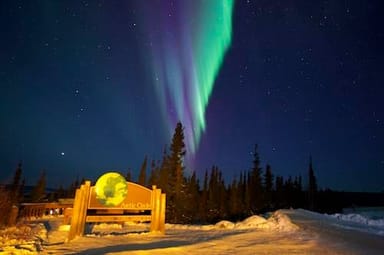 All-Inclusive Northern Lights and Arctic Circle Tour