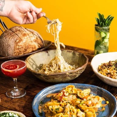 Self-Guided Arts District Food Tour