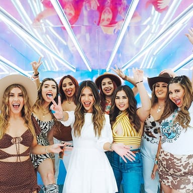 Ultimate Bachelorette Photoshoot