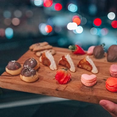 Beyond The Barrel: Louisville Bourbon and Food Tour