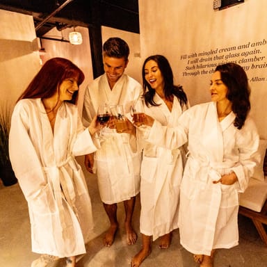 Romantic BierBath Spa Experience with Drinks