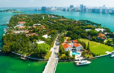 Biscayne Bay Boat Tour, Kayak Experience, and Visit to Raccoon Island