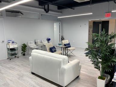 Rejuvenating IM Vitamin Shot at REVIV