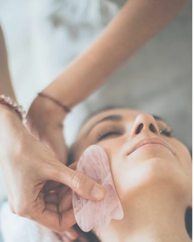 Cleansing Facial with 24k Gold Mask at Earth and Soul Spa