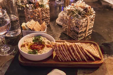 Brianna's Drag Food and Drink Experience: West Hollywood