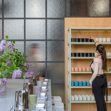 Pour Your Own Scented Candle Class at APOTHEKE 1