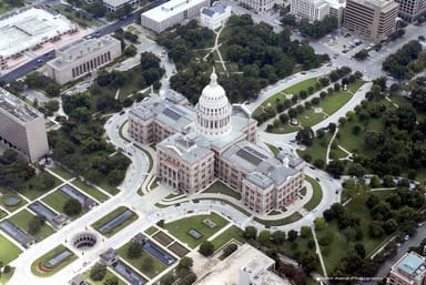 Private Flight Over Austin’s Skyline and Capitol