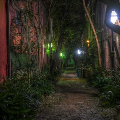 Adults-Only Charleston Ghost Tour