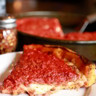 Walking Chicago Pizza Tour