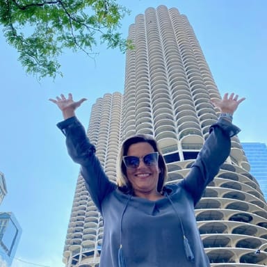 Chicago River Yoga Walk