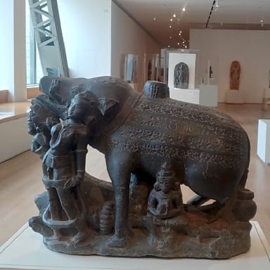 VIP Tour of the Art Institute of Chicago