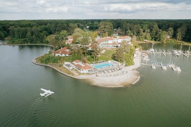 Seaplane Fly-In Kayaking Experience