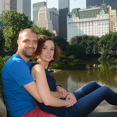 Romantic Private NYC Photoshoot and Walking Tour for Two