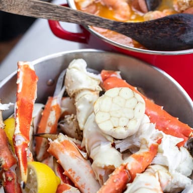 Golden Gate Bridge Crab and Cook Experience for Two