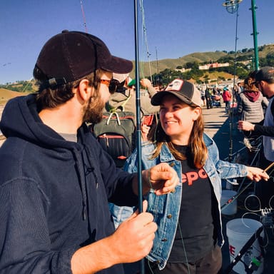 Golden Gate Bridge Crab and Cook Experience for Two