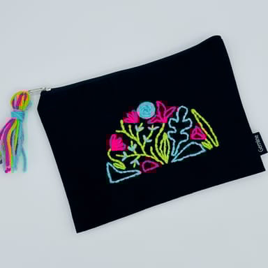 At-Home Yarn Embroidery Kit 