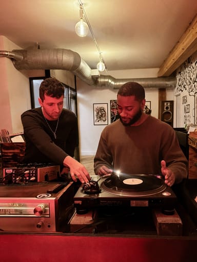 Hands-On Vinyl DJ Workshop in Miami