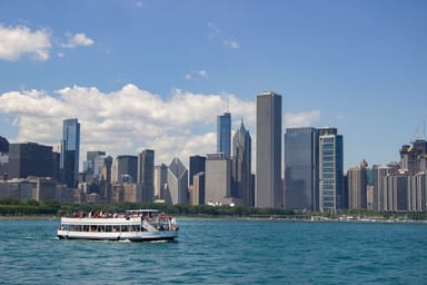 Ultimate Architecture Cruise: Chicago River and Lake Michigan