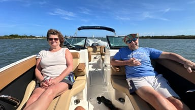 Southern Inlet and Lighthouses Scenic Cruise