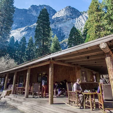 2-Day Yosemite Tour with Overnight Lodging in Curry Village Tent Cabins