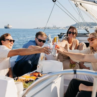 Premier San Diego Bay Sailing Experience