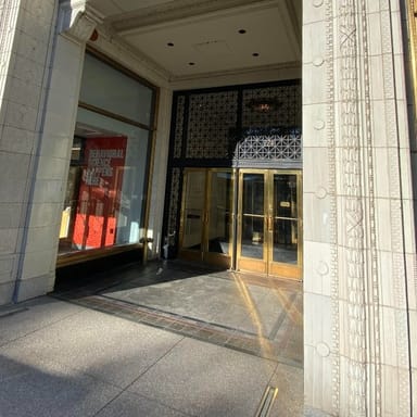 Downtown Chicago TV and Movie Sites Tour