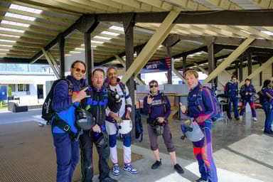 Tandem Skydiving Experience With Photo and Video Package