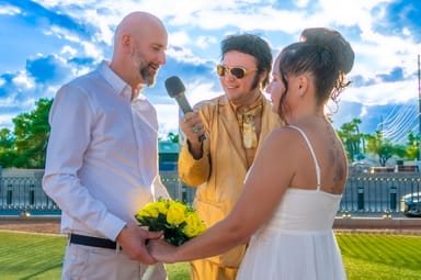 Elvis Wedding Experience
