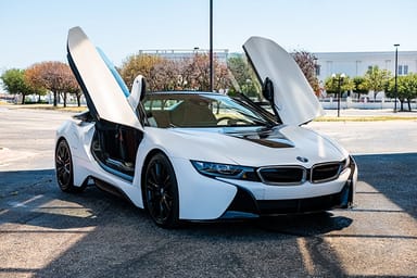 Feel Like a Star: Drive a BMW i8 and Personal Paparazzi Experience