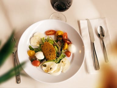 Italian Favorites Cooking Class and Dining Experience