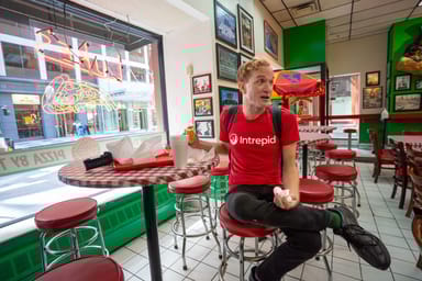 Chicago Classics: Historic Loop District Food Tour