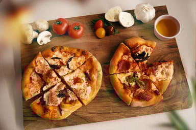 Create Your Own Pizza Cooking Class 