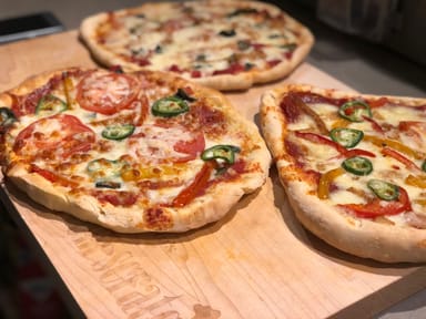 Create Your Own Pizza Cooking Class 