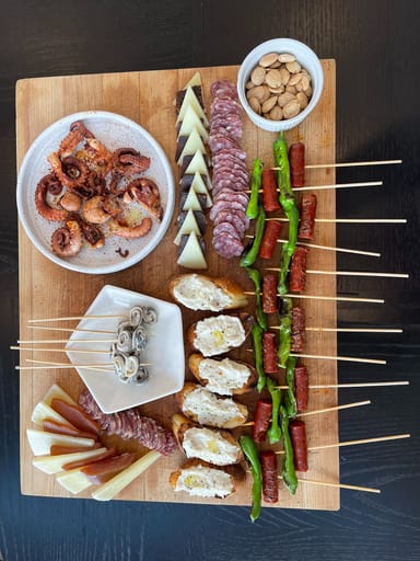 Private Chef Experience: Spanish Paella Party