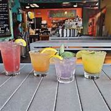 Clearwater Beach Bites and Bevs Bachelorette Food Tour