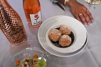 VIP Wine and Bites Tour with Take Home Bottle