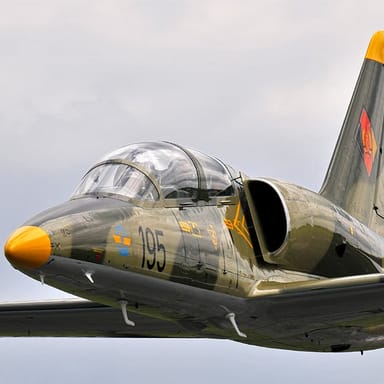 Fly a Fighter Jet - Top Gun Package