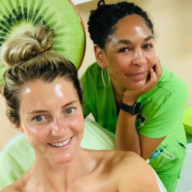Jet Peel Flawless Anti-Aging Facial at Kiwi Spa