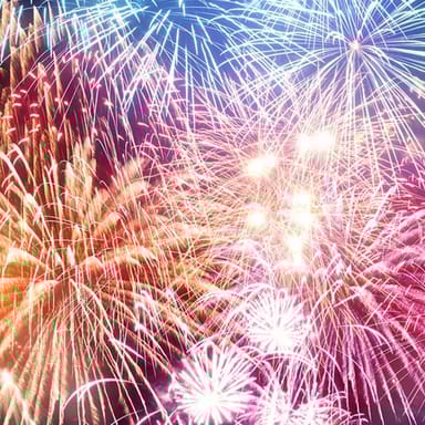 Friday 5-Course Dinner Cruise and Fireworks Show