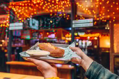 Downtown Food, Drinks, and History Tour