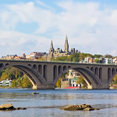 Historic Georgetown and Foggy Bottom Mystery Picnic for Two