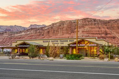 Couples Getaway: Two-Nights at the Marble Canyon Lodge with Picnic and Souvenir