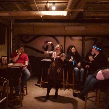 Chicago Haunts and Hooligans Ghost Tour