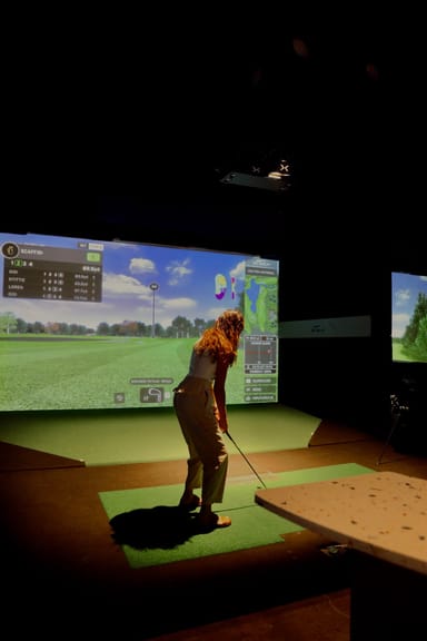 All-Inclusive Date Night Golf Simulator Experience at X-Golf Brooklyn