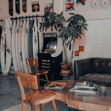 Simulator Golf Lesson at MNML GOLF CLUB