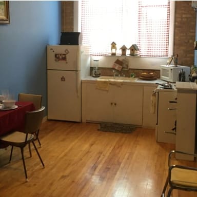 Secret Agent Granny Escape Room