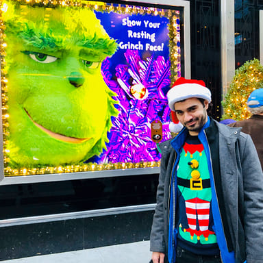 NYC Holiday Lights & Movie Sites Tour