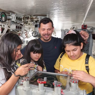 Turret Tour of the USS Battleship Iowa