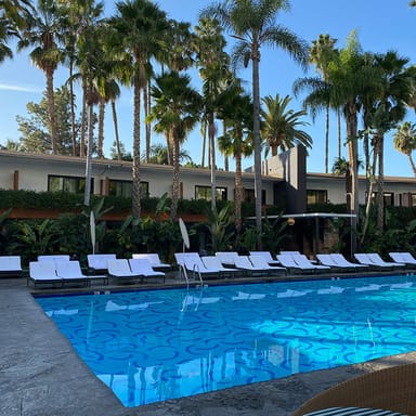 Private Hollywood Highlights and Museum Tour 